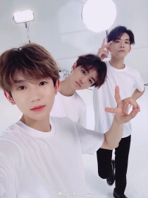 TFBOYS——你好，再见_TFBOYS——你好，再见